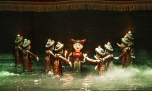 Hanoi - Halong - Ninh Binh - Water Puppet show - Buffet dinner (5ds 4ns Package)